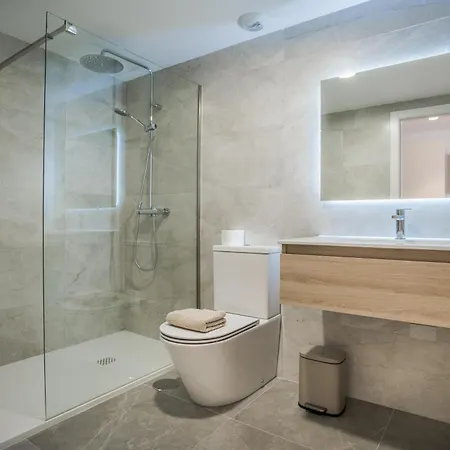 Prime Spanish Holidays - Essential Penthouse Apartment